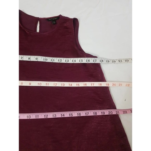 Banana Republic Womens Blouse Size XS Shiny Burgundy Sleeveless Dressy Top Night - Picture 10 of 12